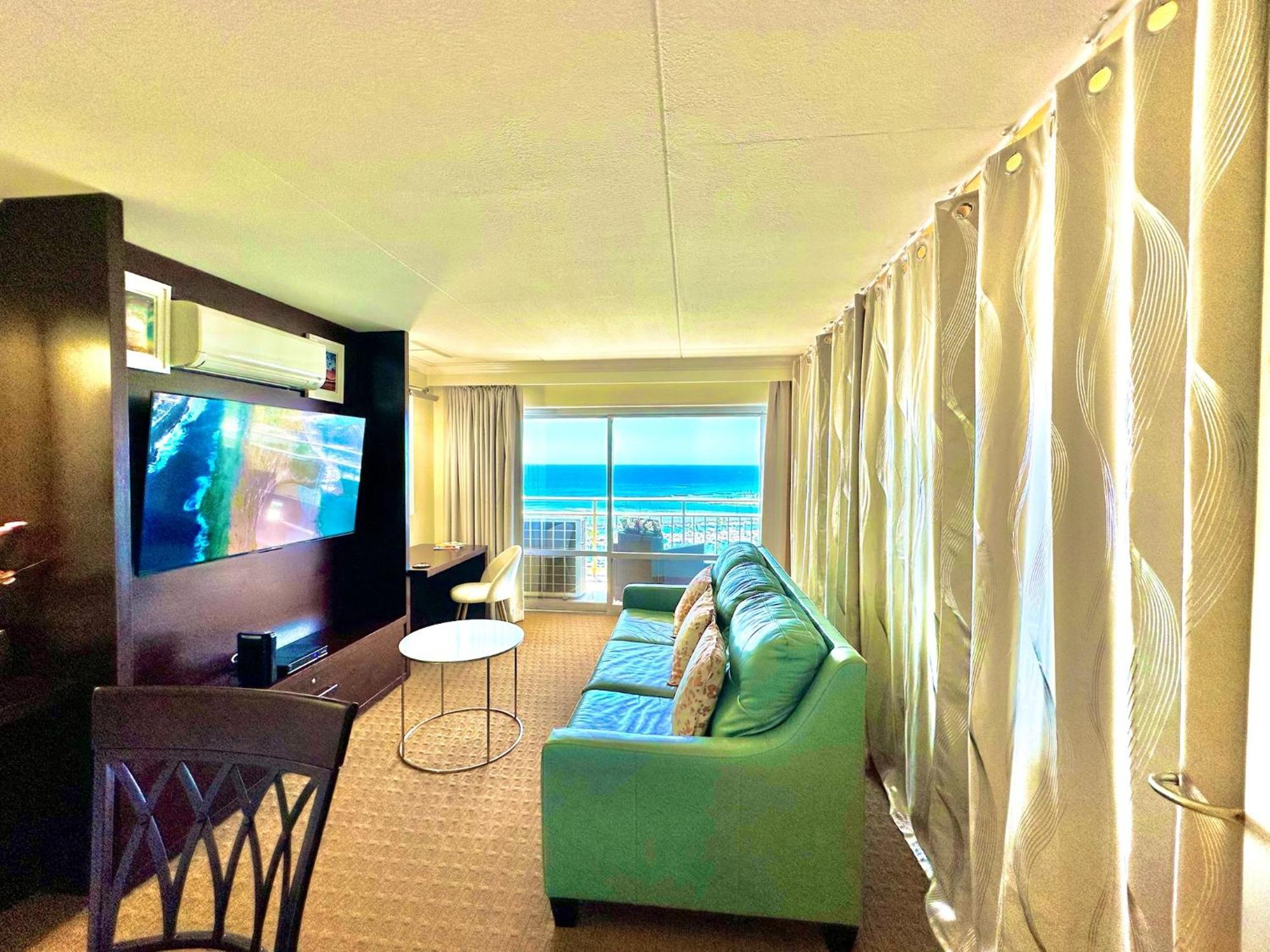 Waikiki Beach Experience! Luxury Oceanview Suite! Honolulu Eksteriør billede